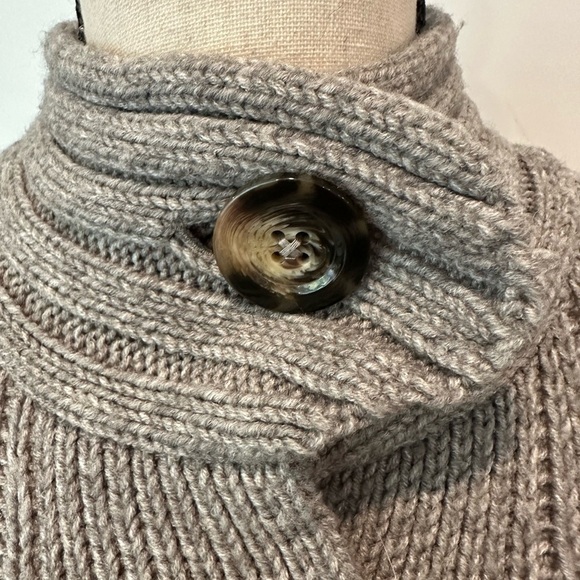 VTG Old Navy Chunky Knit Sweater Large Collar 3/4 Flared Sleeves Grey M EUC - Picture 2 of 9